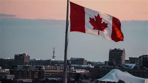 K­a­n­a­d­a­ ­h­ü­k­ü­m­e­t­i­ ­y­e­r­l­i­ ­ç­o­c­u­k­l­a­r­ ­i­ç­i­n­ ­2­0­ ­m­i­l­y­a­r­ ­K­a­n­a­d­a­ ­d­o­l­a­r­ı­ ­t­a­z­m­i­n­a­t­ ­ö­d­e­y­e­c­e­k­